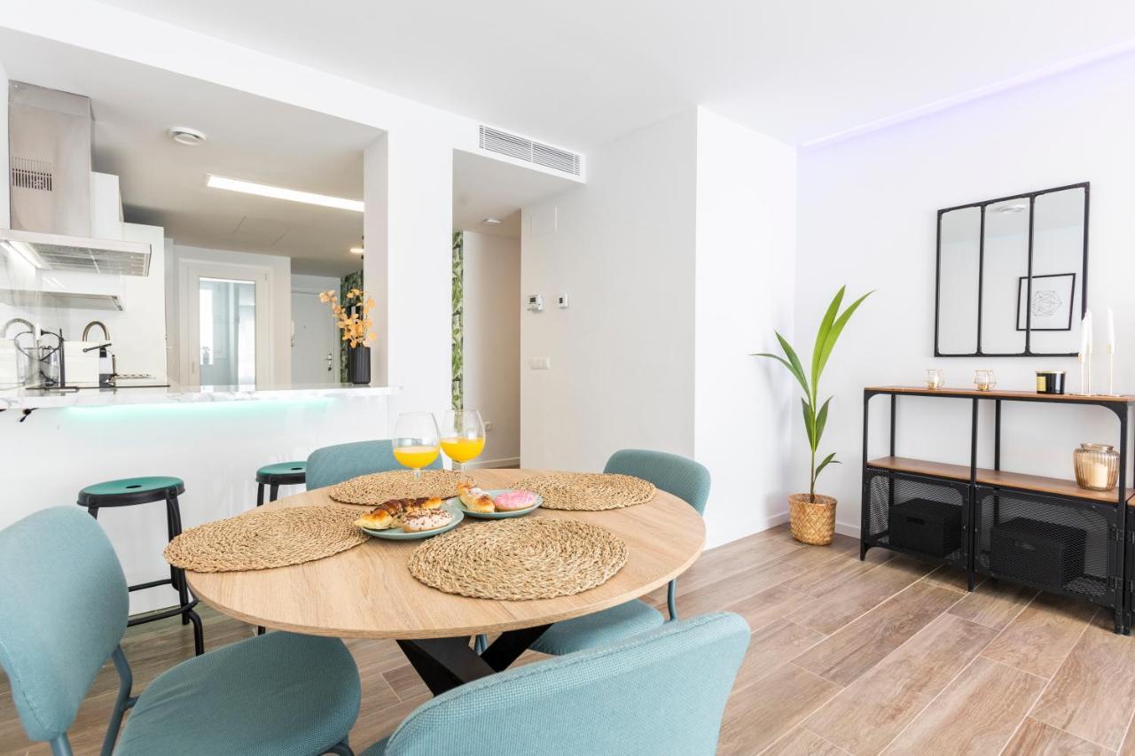 Fabuloso Apartamento Nuevo Con Parking Y Piscina Malaga Bagian luar foto