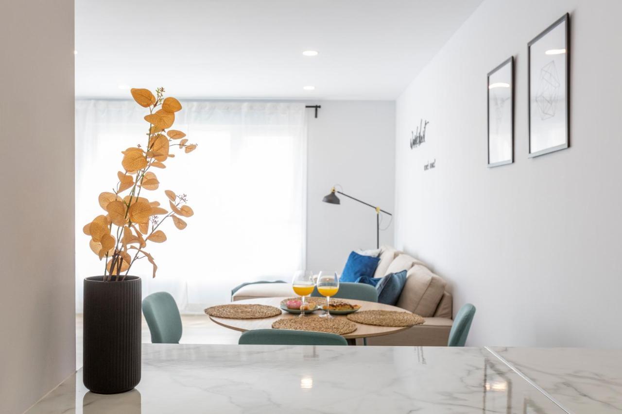 Fabuloso Apartamento Nuevo Con Parking Y Piscina Malaga Bagian luar foto