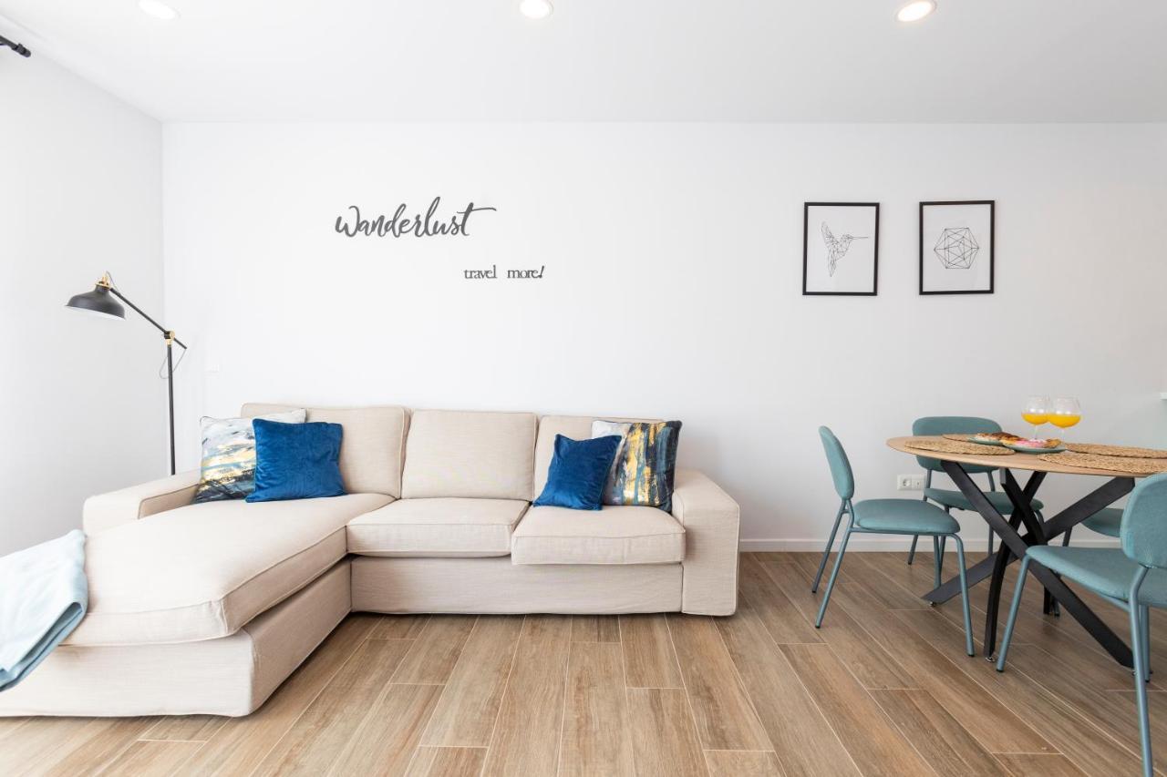 Fabuloso Apartamento Nuevo Con Parking Y Piscina Malaga Bagian luar foto