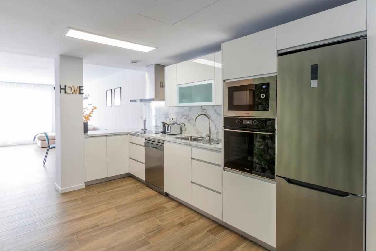 Fabuloso Apartamento Nuevo Con Parking Y Piscina Malaga Bagian luar foto